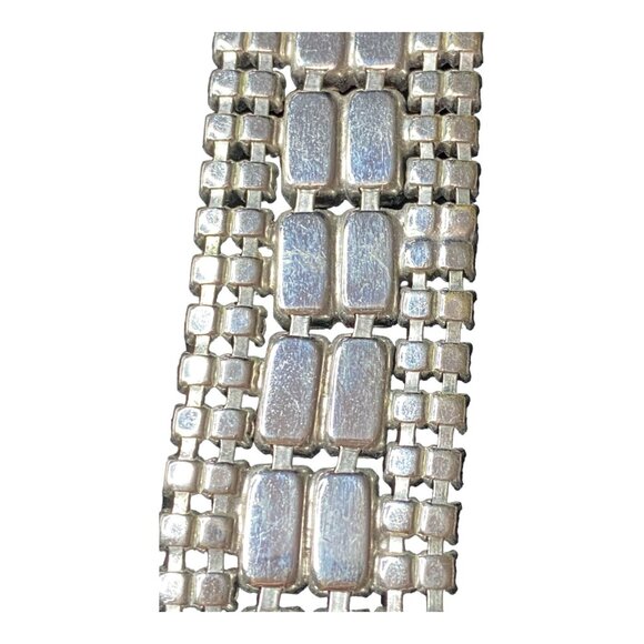 Bracelet Rhinestones 7 Inches Silver-Toned Safety Chain - Picture 8 of 11